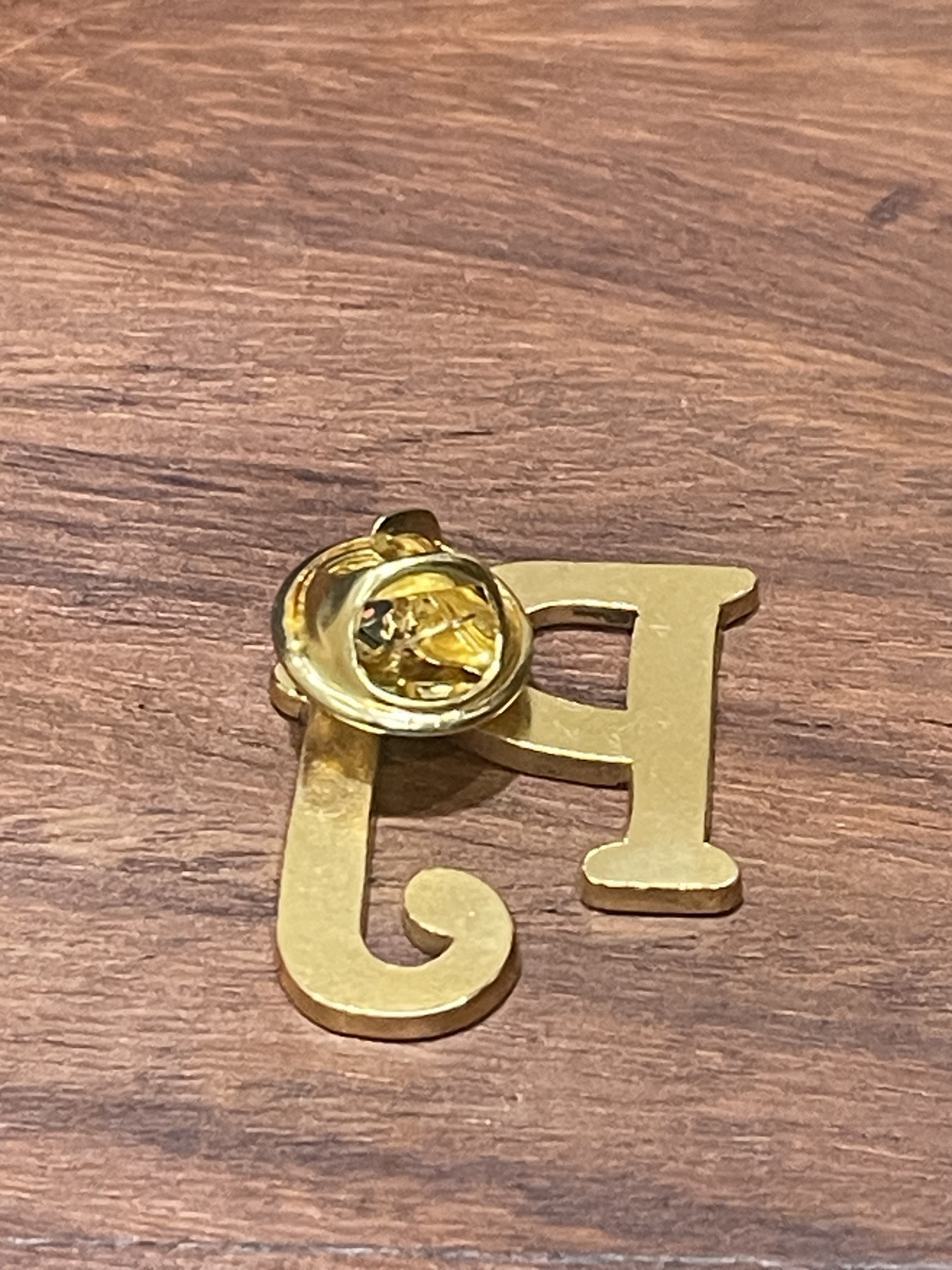 Silver Initial coat pin[Customize]