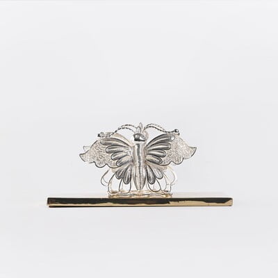 Dazzling butterfly filigree napkin holder Dazzling butterfly filigree napkin holder
