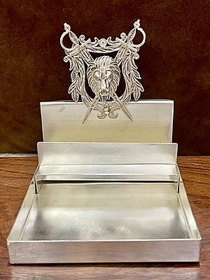Silver Lion Office Tabletop. Silver Lion Office Tabletop.