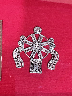 Silver Filigree Vishnu Shree Yantra Frame | Silver gift item Silver Filigree Vishnu Shree Yantra Frame | Silver gift item