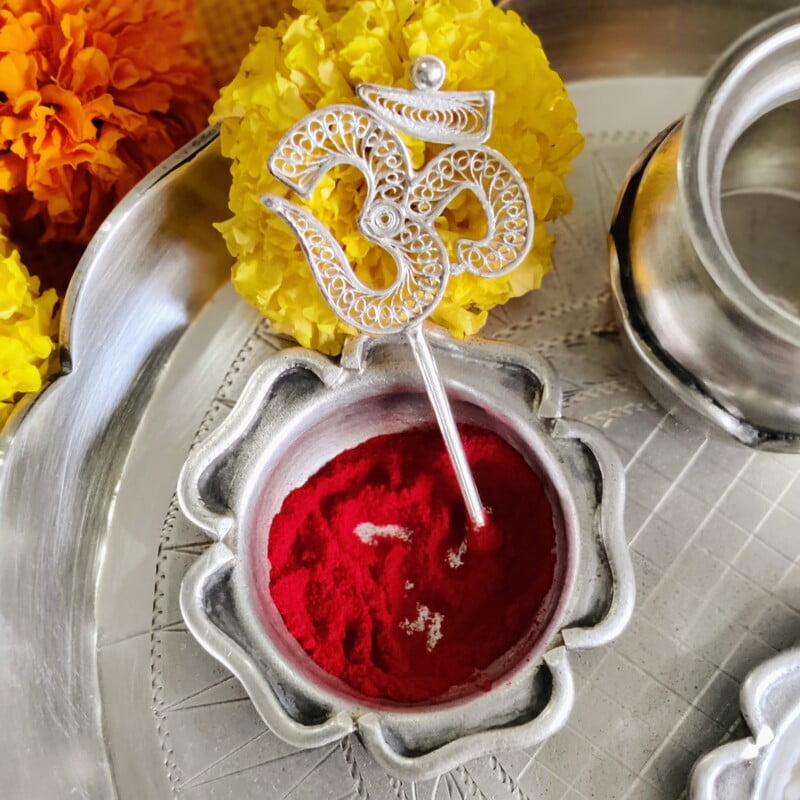 AUSPICIOUS OM FILIGREE TILAK STICK AUSPICIOUS OM FILIGREE TILAK STICK